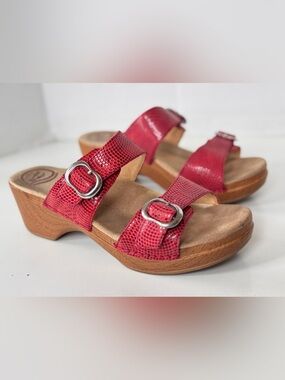Dansko Sophie Red Leather Snake Print Strappy Wedge Slip On Buckle Sandals Shoes